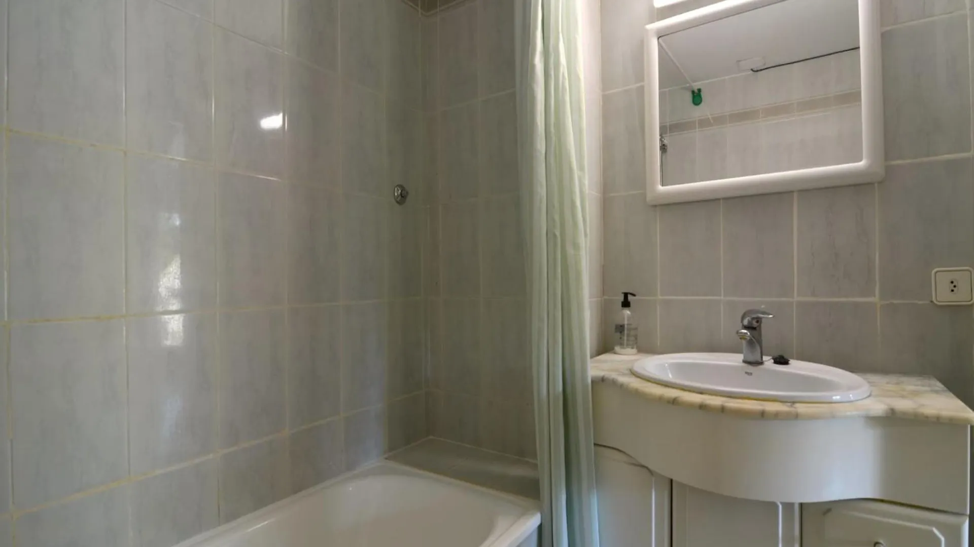 Magda Park J 2 B Apartment L'Escala Spain